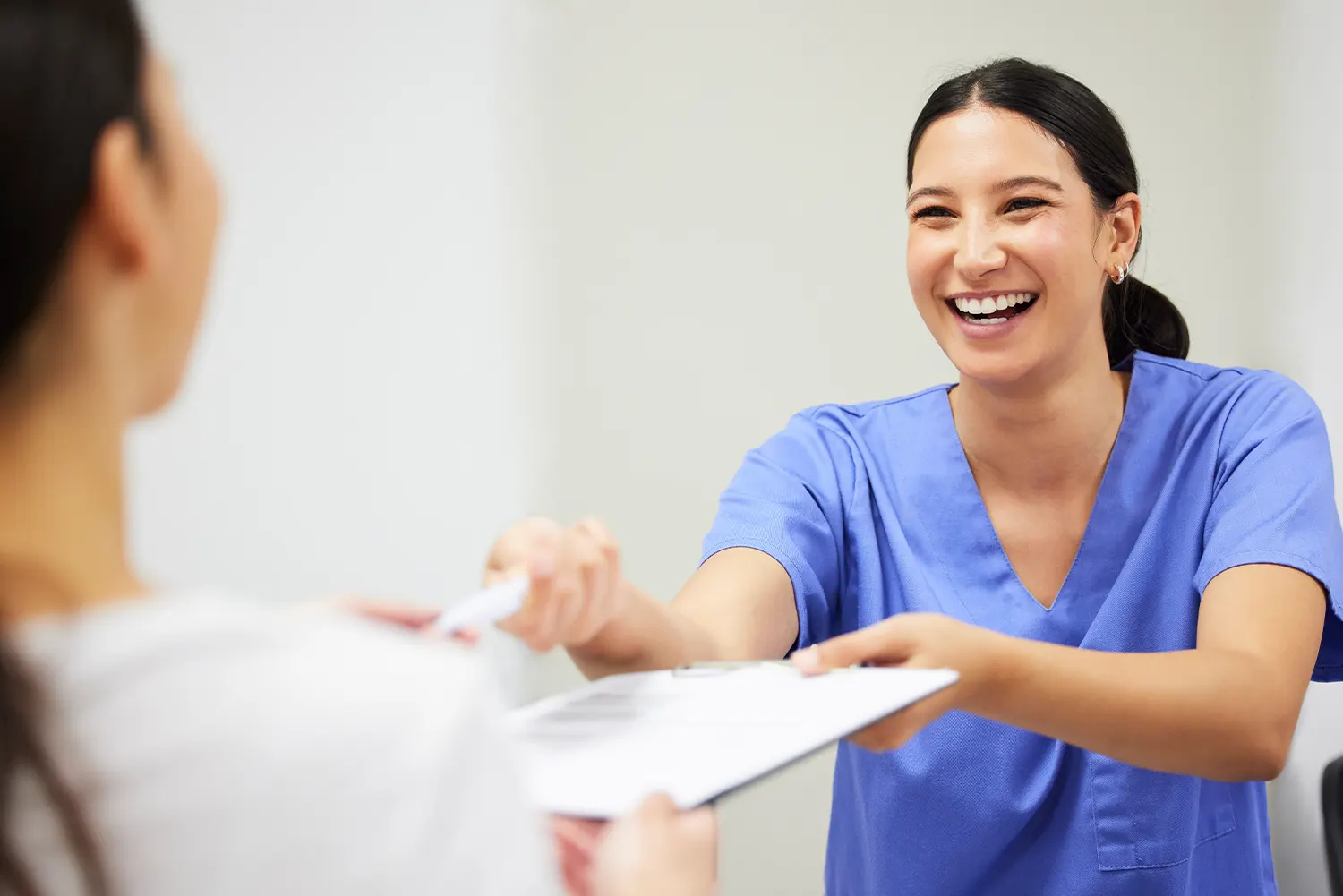 Are there any non-invasive or minimally invasive options for enhancing dental aesthetics?